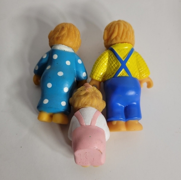 Berenstain Bears mini figurines - Picture 6 of 6
